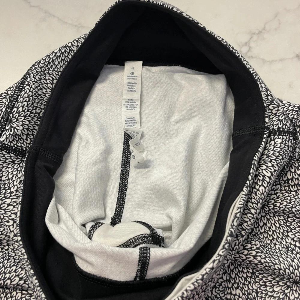 Lululemon Athletica Size 4